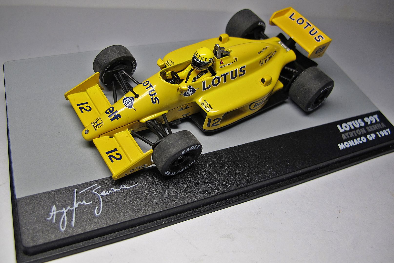 Formula 1 №9 - Lotus 99T - Сатору Накадзима (1987)